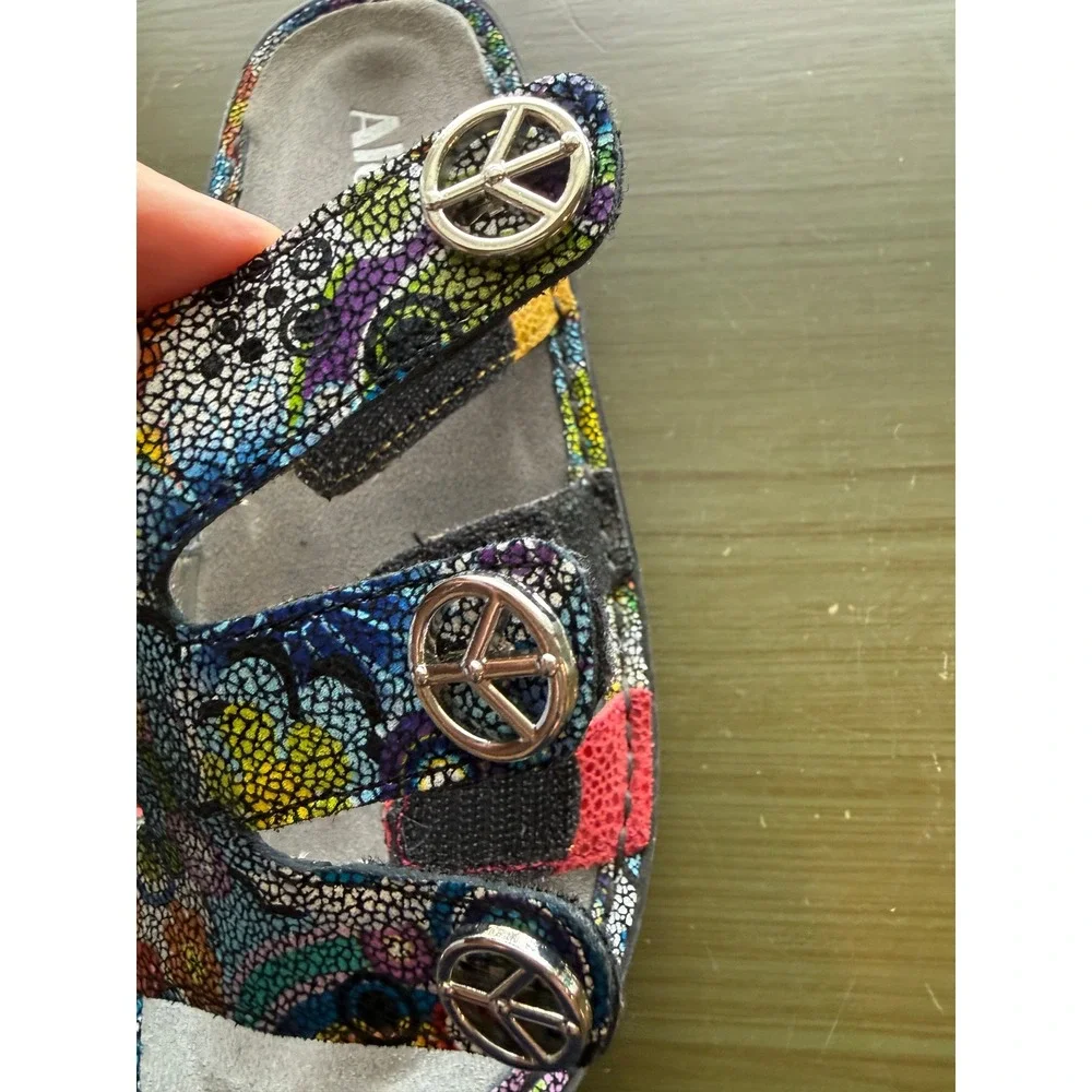 Alegria Women's Sandals Size‎ 36 Multi Color Floral Peace Sign Hippie chic